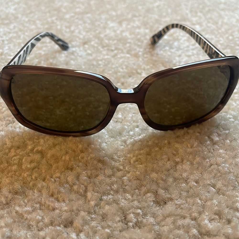 NWOT Kate Spade Polarized Sunglasses, tan with zebra stripes on the inside